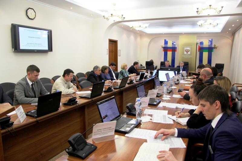 На заседании Общественного совета при тюменском Росреестре подвели итоги 2017 года и наметили план действий на 2018-й