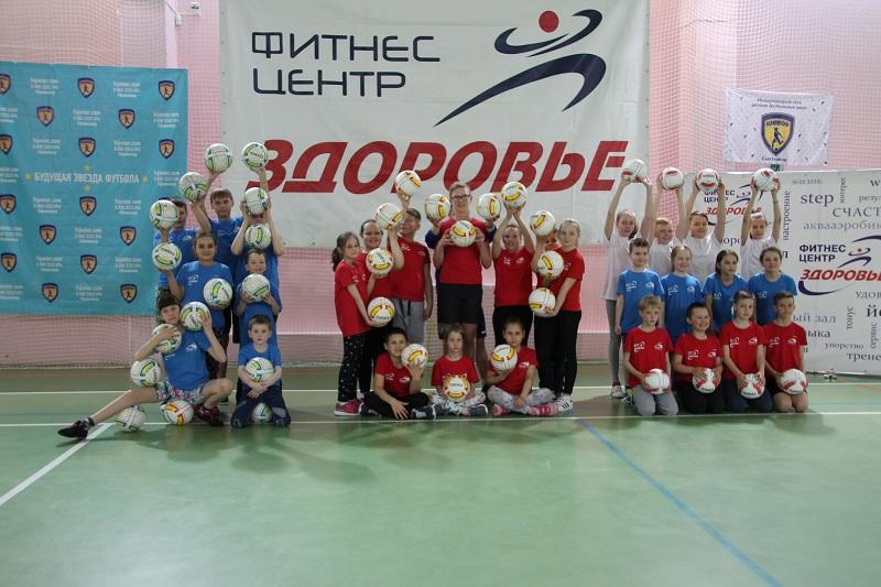 В Коми участники флешмоба акции ОНФ «Моя – Россия» поддержали сборную России по футболу