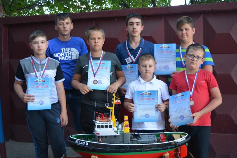 Новооскольские юные судомоделисты стали победителями и призерами областной спартакиады