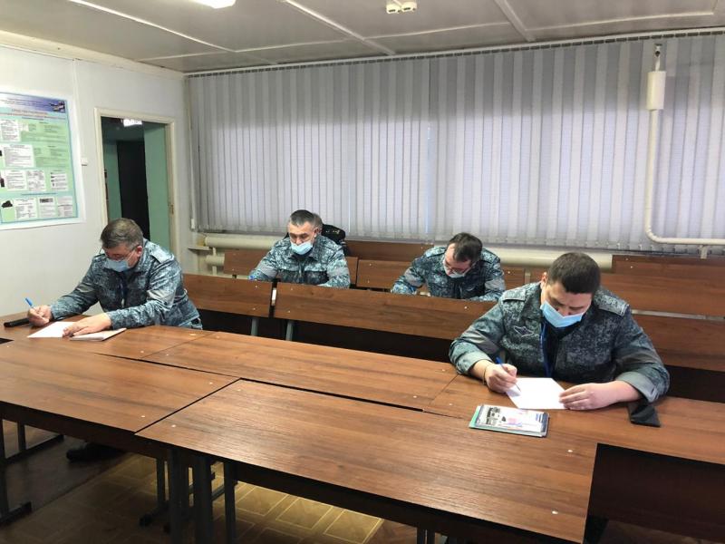 Сотрудники ведомственной охраны Минтранса сдали экзамен по профессиональной подготовке
