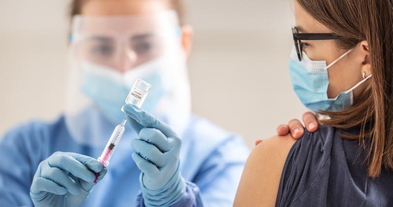 Министр здравоохранения Бразилии объявила о новой кампании вакцинации в феврале