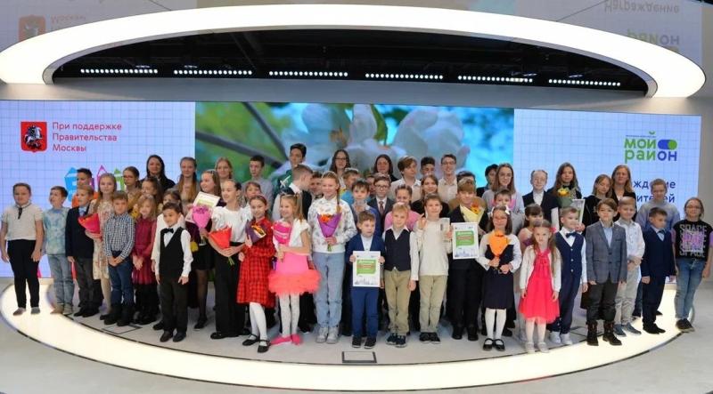 «Про мой район»: при поддержке Детского радио проходит детский творческий конкурс для юных москвичей