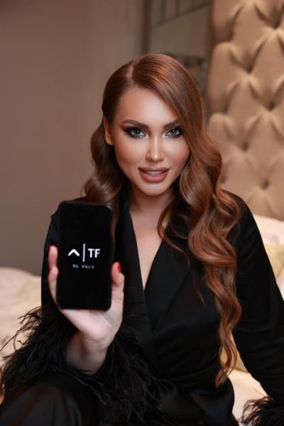 Ирина Нагаец телеведущая и основатель PR AGENCY «TU FACE», специалист по созданию и монетизации личного бренда, а также продажам в блоге (@irina_nagaets)