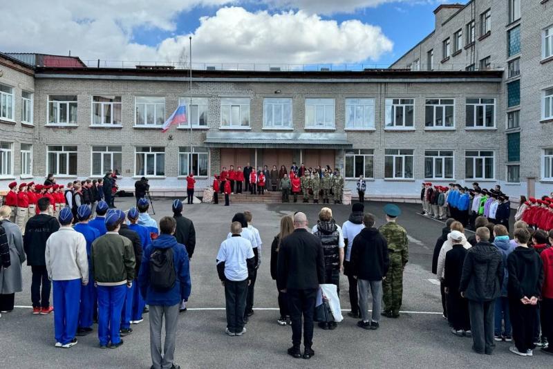 Игра «Зарница 2.0» для школьников прошла в Томской области при поддержке Росгвардии