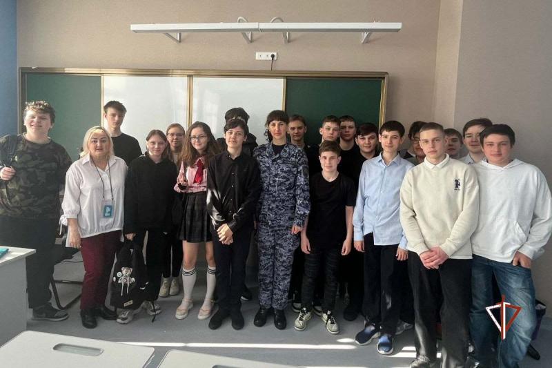 Росгвардия принимает участие во Всероссийском профориентационном проекте на Ямале