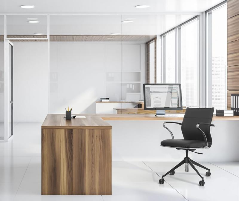 Статичные подлокотники в офисных креслах – 
утончённый дизайн, комфорт, практичность