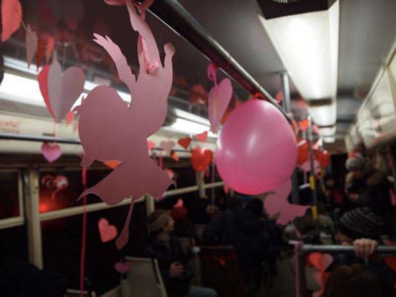 «Трамвай для влюбленных» или воздушная прогулка к 14 февраля: как готовятся к празднику в Харьковской области