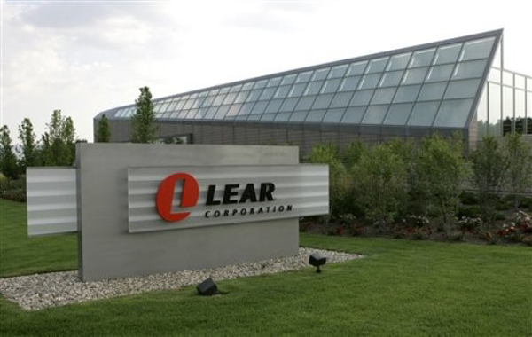 Новый завод по раскройке кожи в венгерском Сольноке запустила Lear Corporation