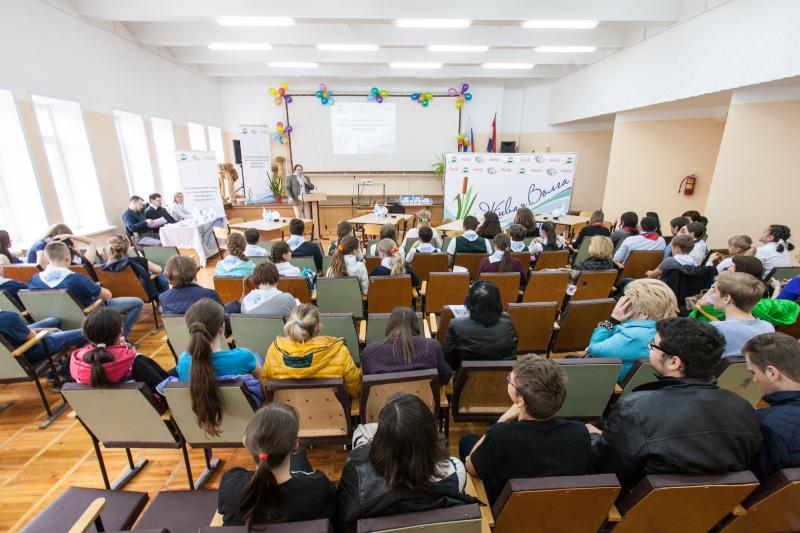 Самарские школьники отметили День Волги встречей за интеллектуальной игрой
