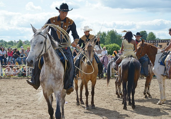 На конной базе «Аванпост» пройдёт фестиваль «Wild Western Festival»